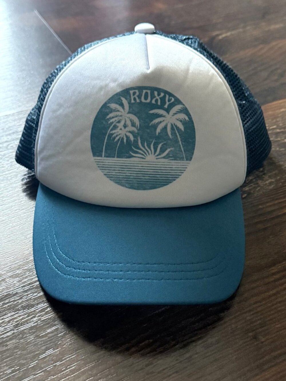 Roxy Trucker Hat - Mesh Snapback